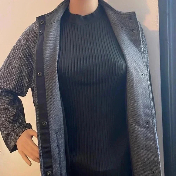 Lululemon  jacket y coat for women’s - Picture 9 of 13